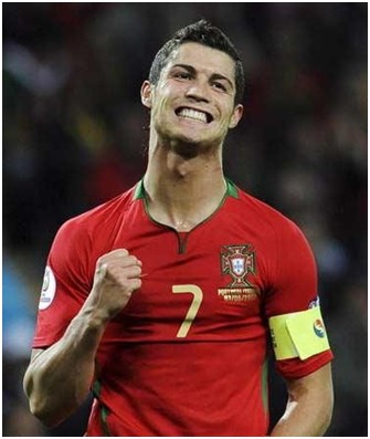 英联杯战报：加纳乔双响，切尔西3-1卡迪夫城，挺进四强（英联杯简讯：加纳乔梅开二度，切尔西3-1力克卡迪夫城，晋级四强）