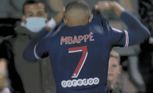 德甲半场：曼赞比破门，海登海姆0-1弗赖堡