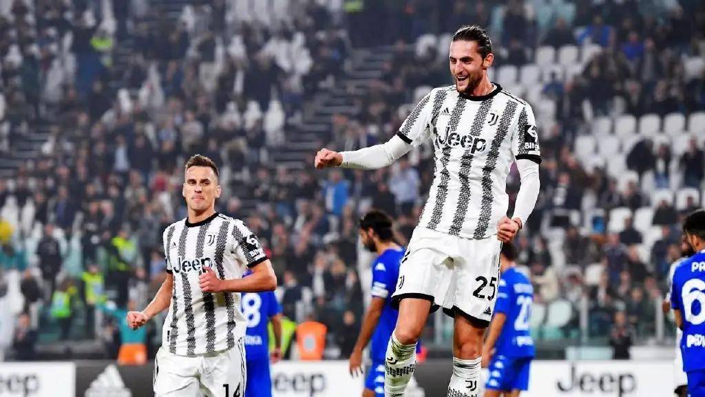 每体：巴萨发现约100名会员涉及欧冠对法兰克福门票转售问题（每日体育报：巴萨查出约百名会员涉嫌欧冠对阵法兰克福门票转售）