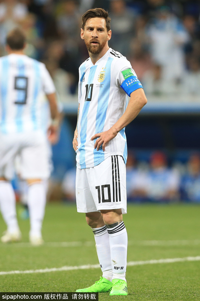 不斩无名之辈！勒温近3场对阵曼城、切尔西、利物浦均取得进球（专挑豪门开刀！勒温近3战曼城、切尔西、利物浦场场破门）