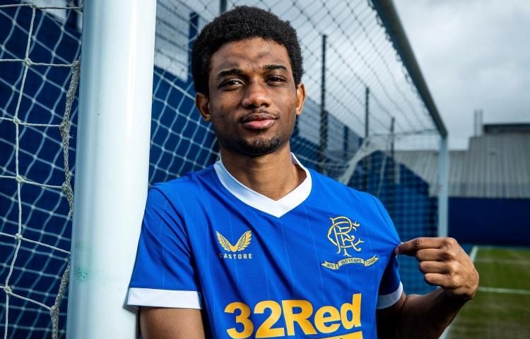 连输米兰马竞，齐沃赛后在更衣室与马洛塔和奥西利奥紧急开会