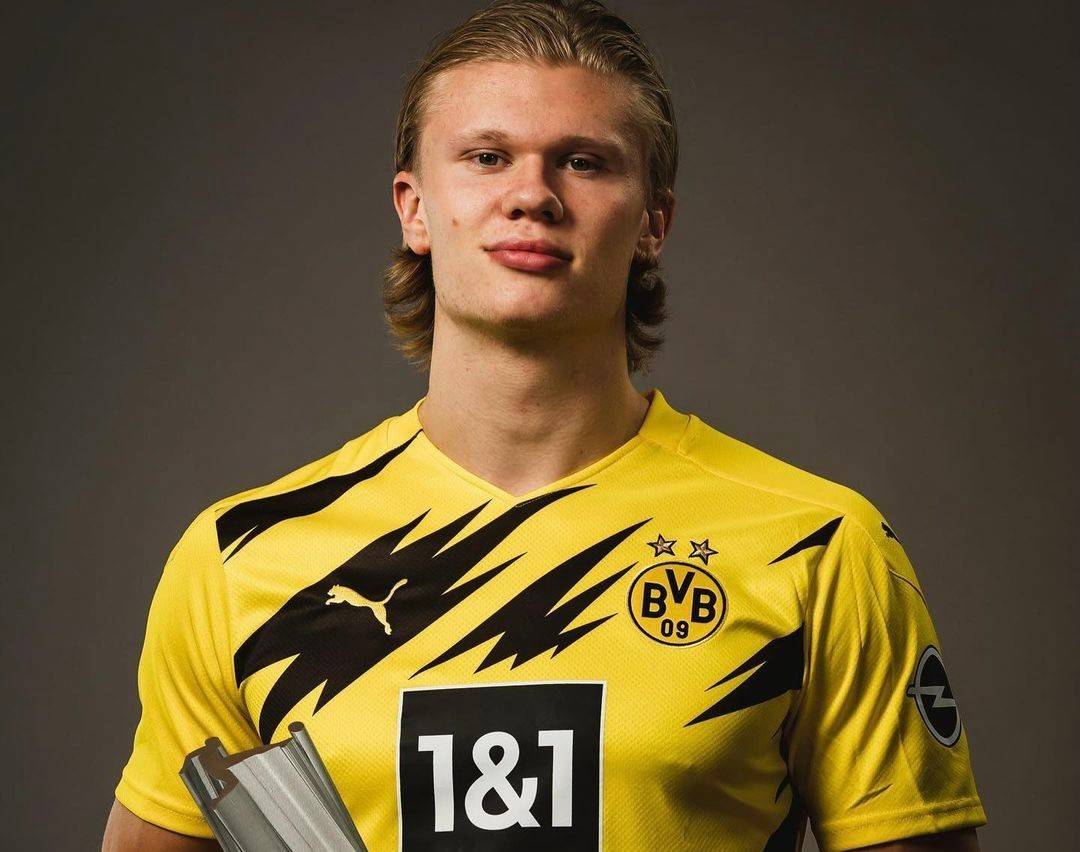 哈维：我在带领巴萨赢得西甲后降低了标准，必须进行自我批评（哈维：率巴萨夺西甲后我放松了标准，必须自我反省）