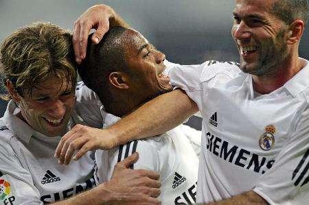 阿莱尼亚：佩德里对巴萨来说不可或缺；热刺曾经想签下我（阿莱尼亚称佩德里是巴萨不可替代；自曝曾被热刺相中）