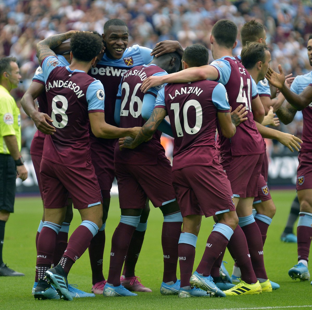 布兰特：再次在欧冠进四球说明兆头不错，我们必须继续前进